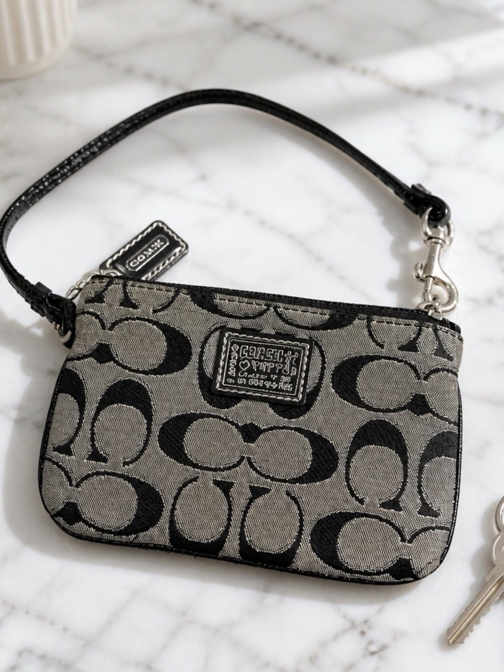 Coach Signature C Wristlet Pouch in Black/Gray Poppy
